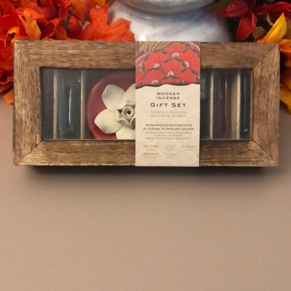 Flora Classique Other - Incense Gift Set.. new in box as shown